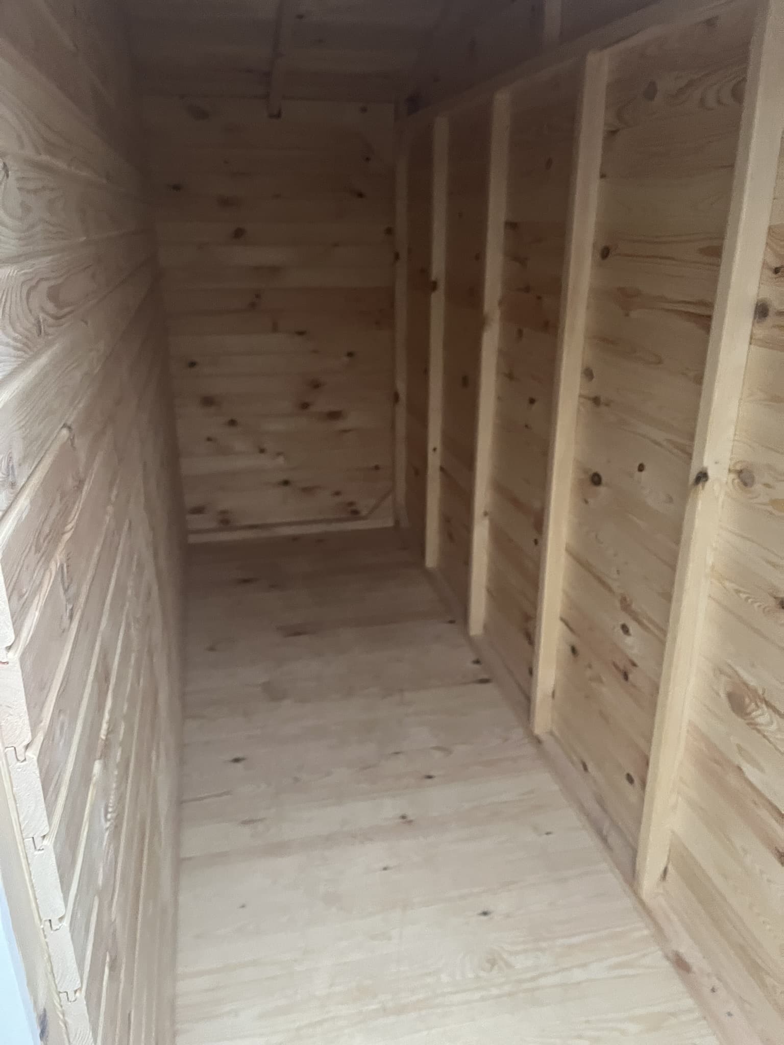 Ahşap Köpek Evi 2