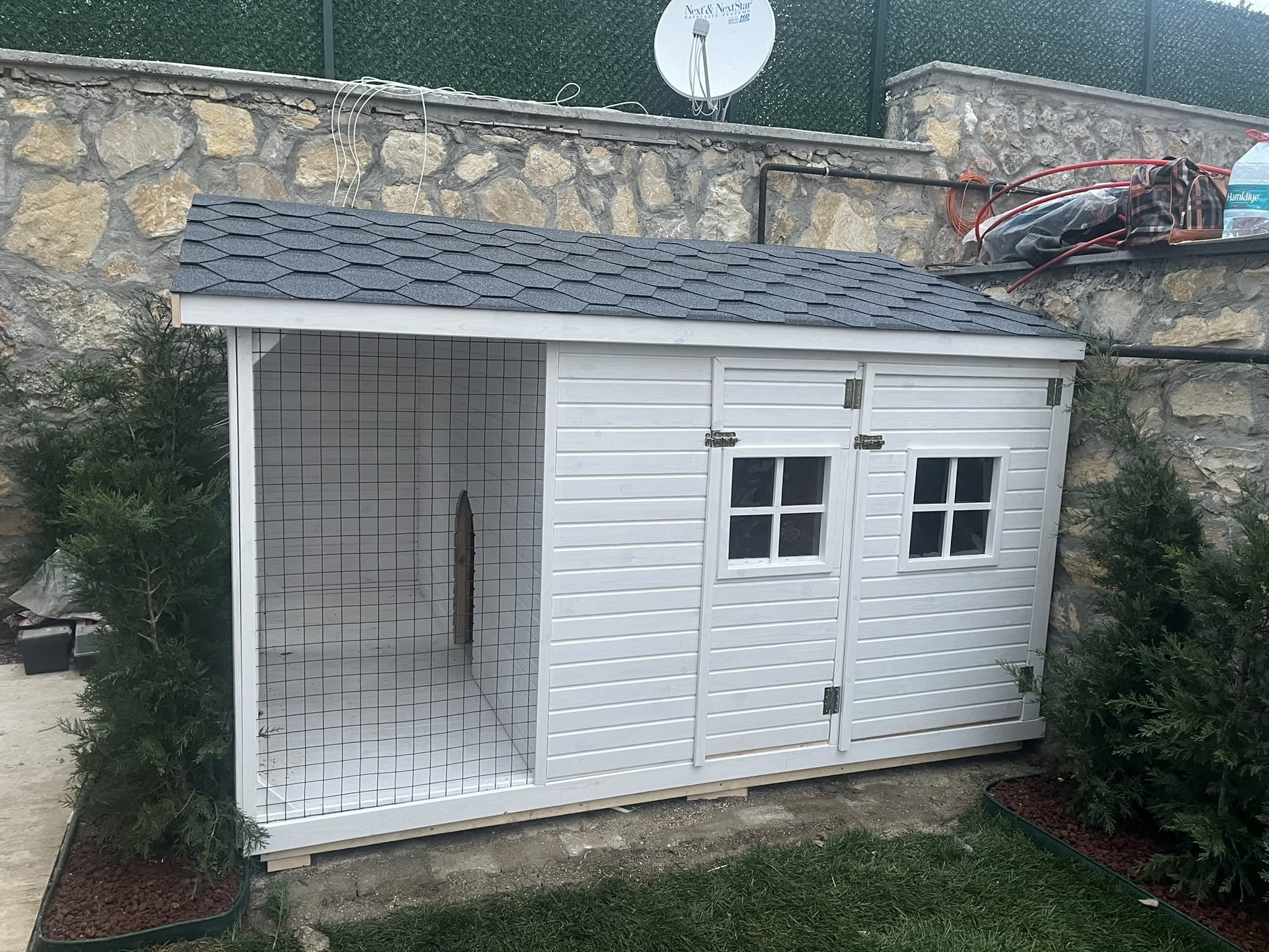Ahşap Köpek Evi 2