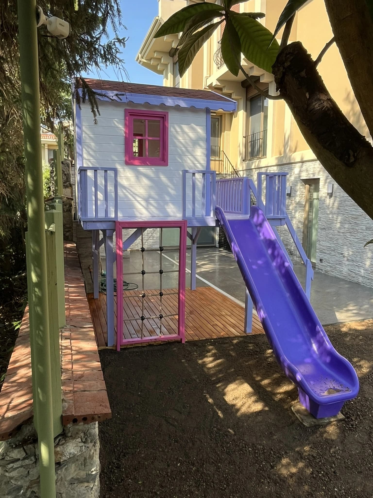 Ahşap Çocuk Oyun Evi 10
